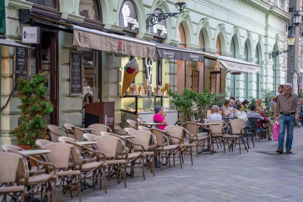 Sukromny Staromestsky Apartman V Uzasnej Lokalite/Cozy Old-Town Apartment In A Great Neighborhood براتسيلافا المظهر الخارجي الصورة